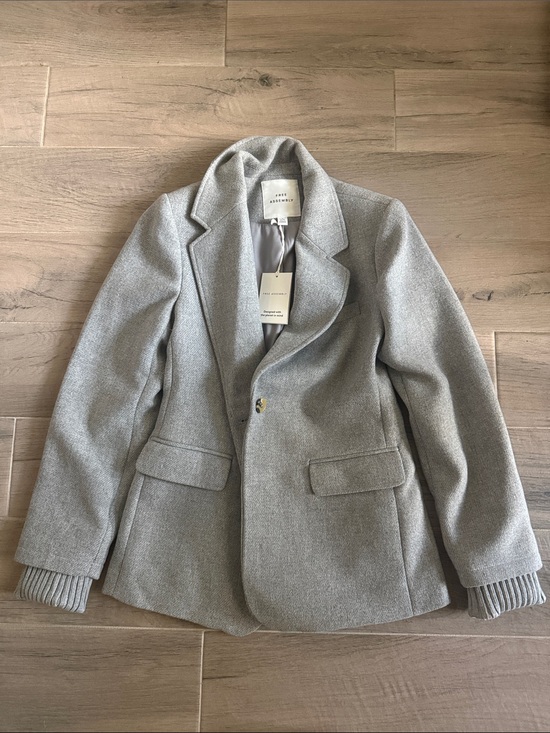 Free Assembly Jackets & Blazers - Free Assembly Women's Single Breasted Blazer with Ribbed Sweater Cuffs Size S
